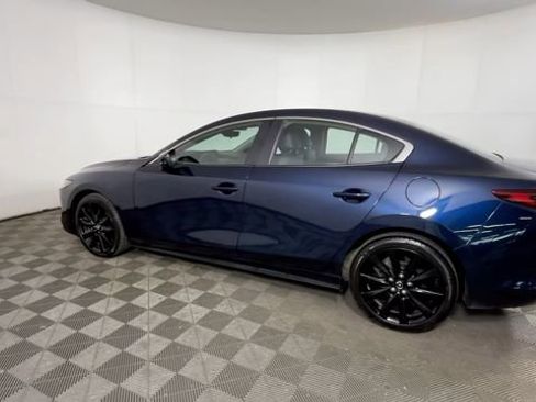 Used 2024 MAZDA MAZDA3 s FWD image 10