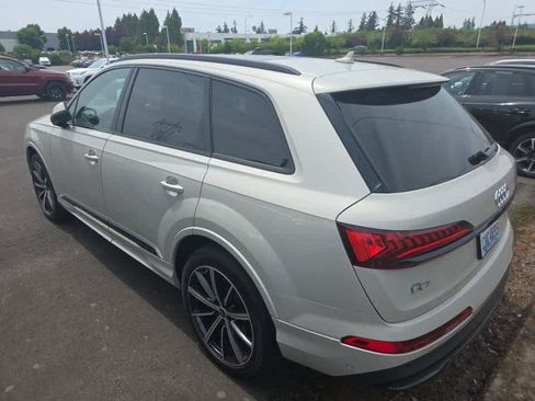 Used 2023 Audi Q7 3.0T Premium Plus w/ Premium Plus Package AWD/4WD image 6