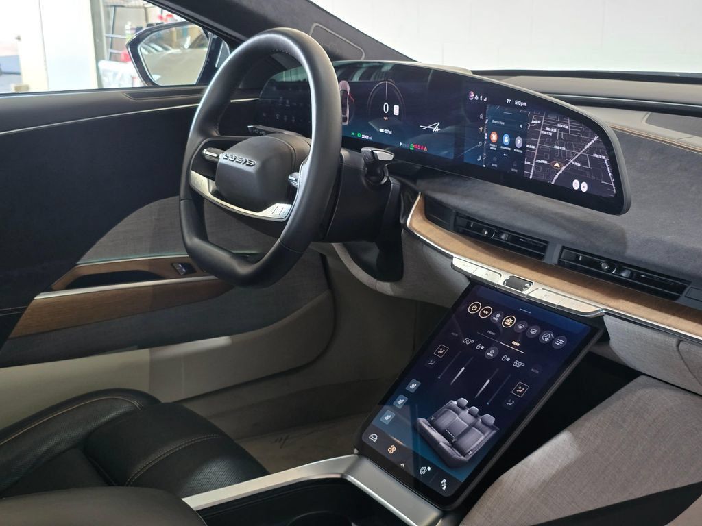 Used 2022 Lucid Air Grand Touring AWD/4WD image 31