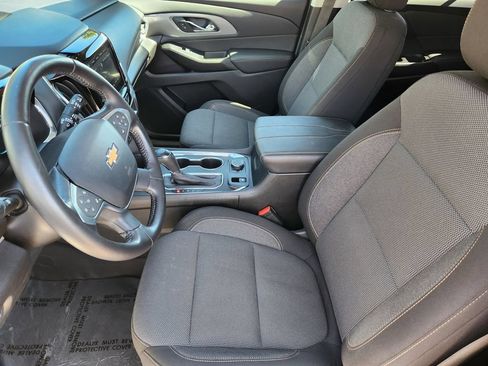 Used 2021 Chevrolet Traverse LT AWD/4WD image 4