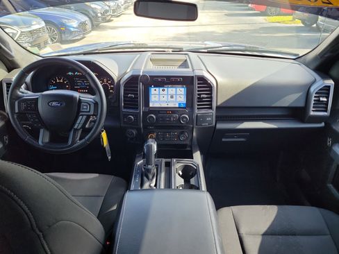 Used 2018 Ford F150 XLT w/ Equipment Group 302A Luxury AWD/4WD image 16