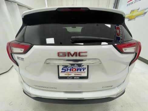 Used 2022 GMC Terrain SLT AWD/4WD image 6