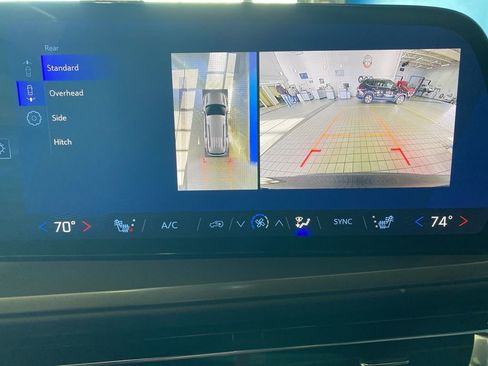 New 2026 Chevrolet Traverse LT w/ Driver Confidence Package image 4