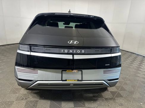 Used 2022 Hyundai Ioniq 5 Limited image 4