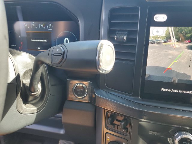 Used 2025 Ford F250 Lariat w/ Black Appearance Package AWD/4WD image 23