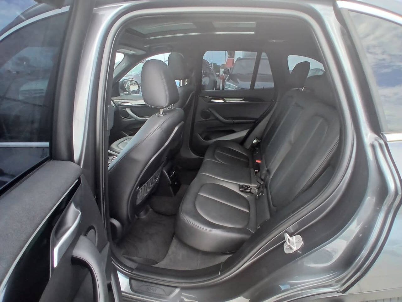 Used 2016 BMW X1 xDrive28i AWD/4WD image 12