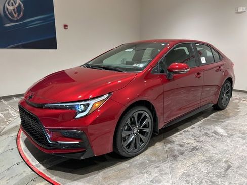 New 2026 Toyota Corolla SE image 2