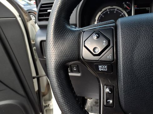 Used 2023 Toyota 4Runner TRD Off-Road Premium w/ Off Road Premium Plus Package AWD/4WD image 25