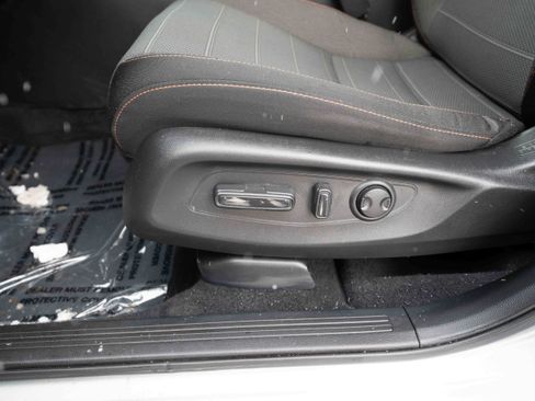 Certified 2025 Honda CR-V Sport image 12