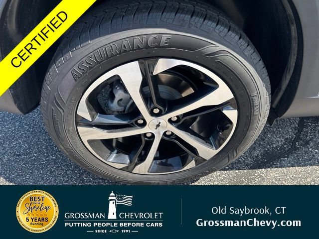 Used 2024 Chevrolet Trax RS w/ Sunroof Package FWD image 28