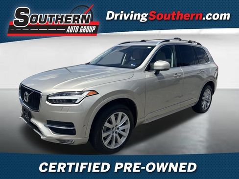 Used 2018 Volvo XC90 T6 Momentum w/ Convenience Package AWD/4WD image 1