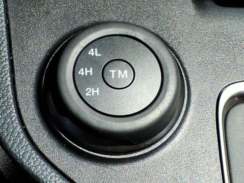 Used 2023 Ford Ranger XLT w/ Equipment Group 302A High AWD/4WD image 22