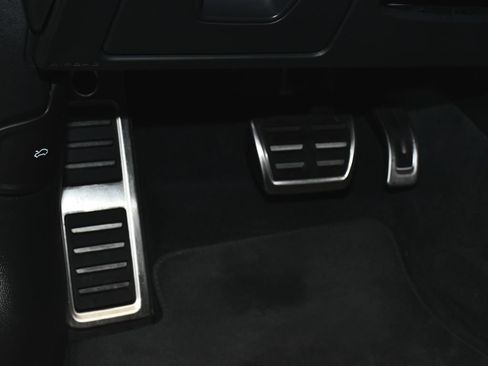Used 2025 Audi RS 6 performance w/ Black Optic Package AWD/4WD image 23