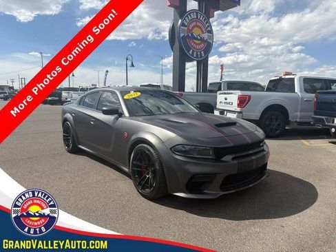 Used 2022 Dodge Charger SRT Hellcat w/ Harman/Kardon Audio Group RWD image 1