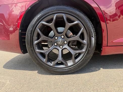 Used 2019 Chrysler 300 Touring w/ Sport Appearance Package RWD image 35