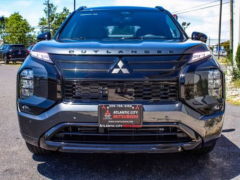 New 2026 Mitsubishi Outlander SEL Black Edition AWD/4WD image 2