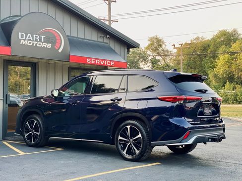 Used 2021 Toyota Highlander XSE image 5