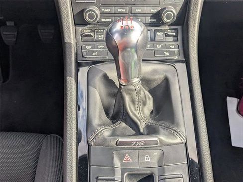 Used 2022 Porsche 718 Boxster image 12