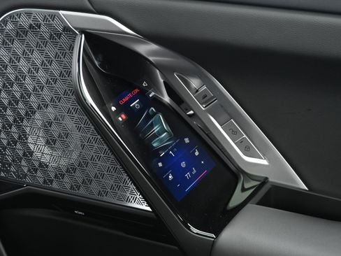 New 2026 BMW i7 xDrive60 AWD/4WD image 24