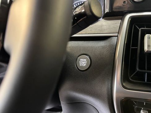 Certified 2022 Kia Sorento X-Line EX AWD/4WD image 29