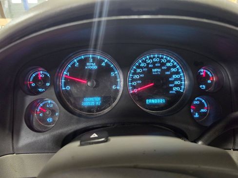 Used 2007 Chevrolet Avalanche LTZ w/ LTZ Preferred Equipment Group AWD/4WD image 26