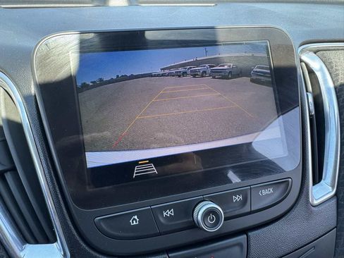 Used 2019 Chevrolet Malibu LT FWD image 29