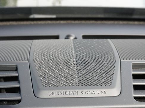 Used 2024 Land Rover Range Rover Long Wheelbase Autobiography AWD/4WD image 72