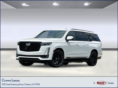 Used 2024 Cadillac Escalade ESV Sport Platinum w/ LPO, ONYX Package AWD/4WD image 1
