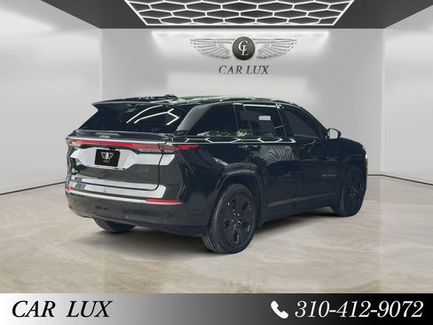 Used 2025 Jeep Wagoneer S Launch Edition AWD/4WD image 5