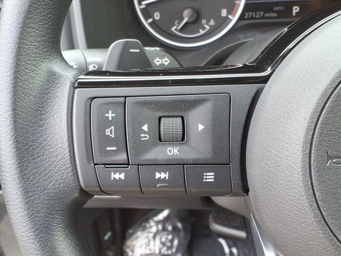 Certified 2023 Nissan Rogue SV AWD/4WD image 26
