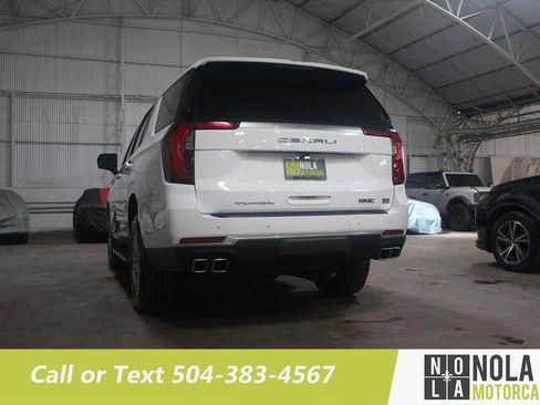Used 2025 GMC Yukon Denali RWD image 17