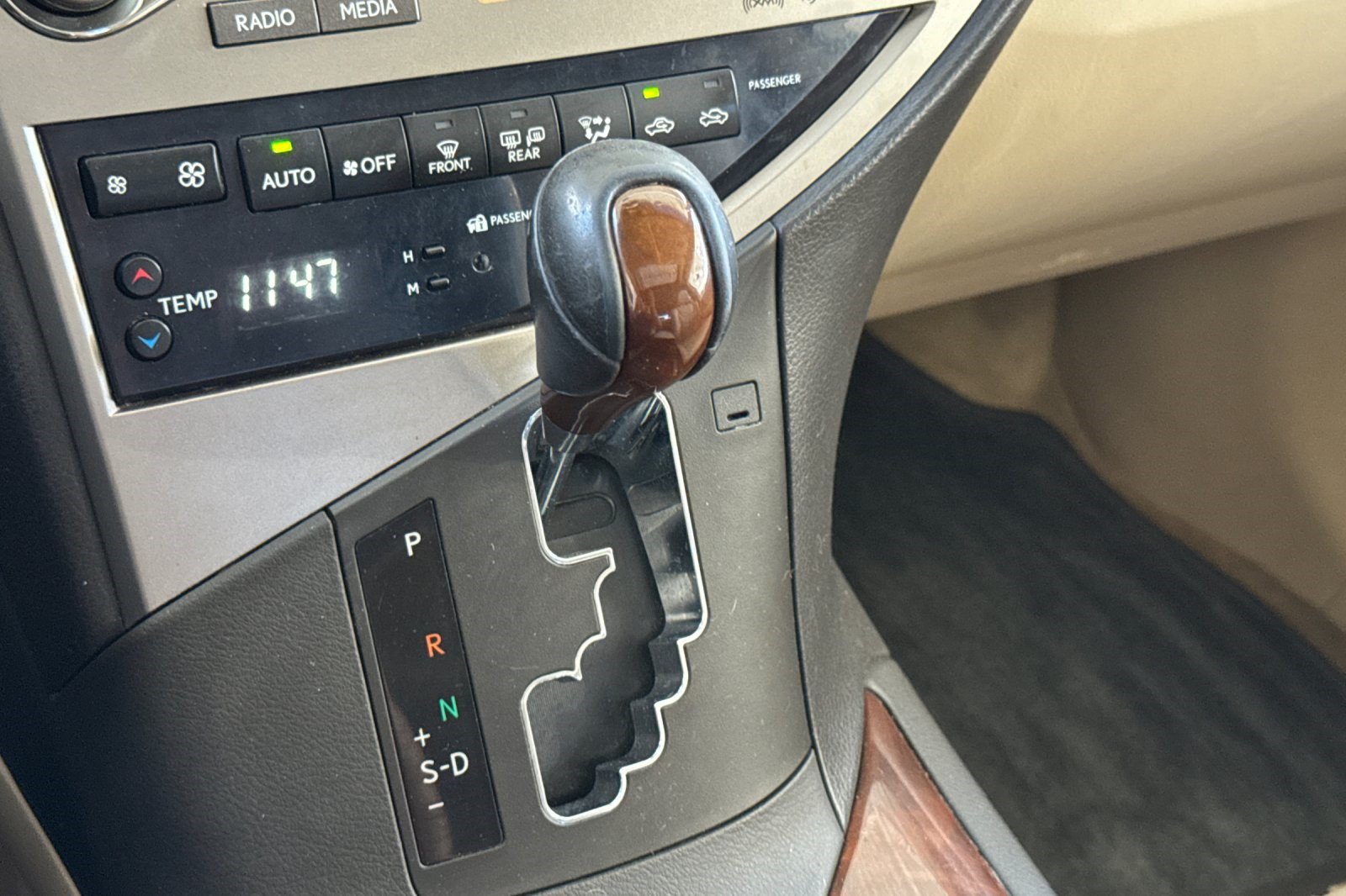 Used 2014 Lexus RX 350 FWD w/ Premium Package image 27