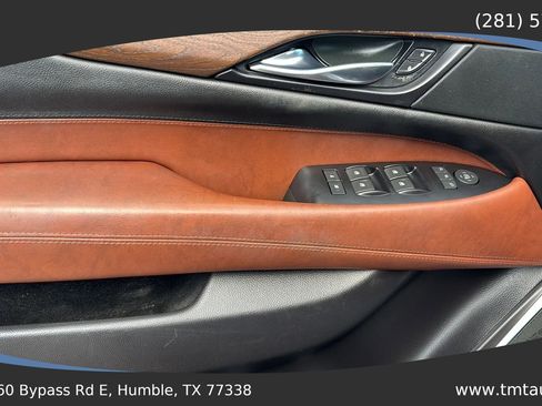 Used 2018 Cadillac Escalade Premium Luxury RWD image 21