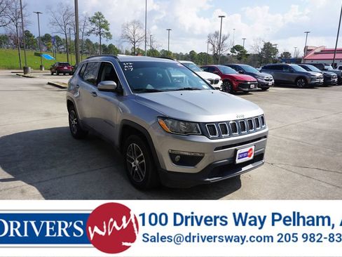 Used 2018 Jeep Compass Latitude w/ Popular Equipment Group image 1