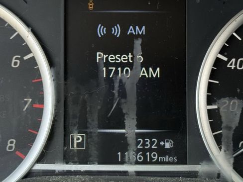 Used 2018 Nissan Sentra SV FWD image 14