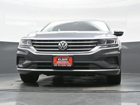 Used 2021 Volkswagen Passat 2.0T SE FWD image 31