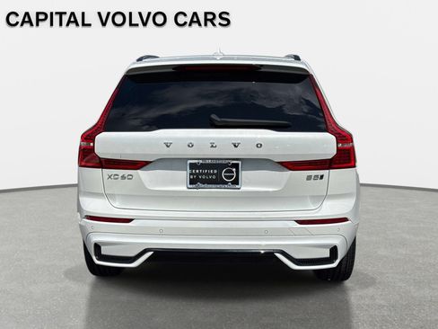 Certified 2024 Volvo XC60 B5 Plus w/ Climate Package AWD/4WD image 6