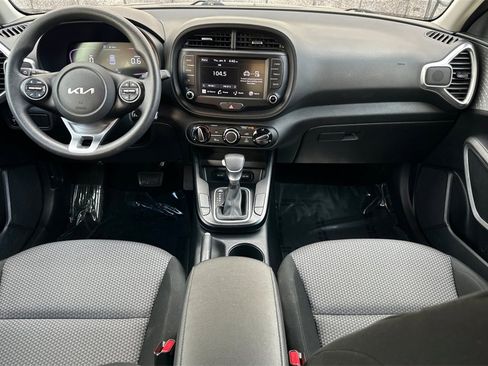 Used 2024 Kia Soul LX w/ Option Group 015 image 14