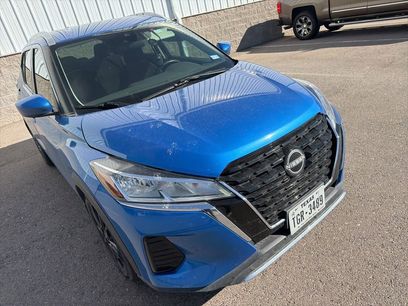 Used 2023 Nissan Kicks SV