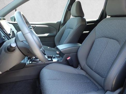 Used 2026 Subaru Forester Premium AWD/4WD image 7
