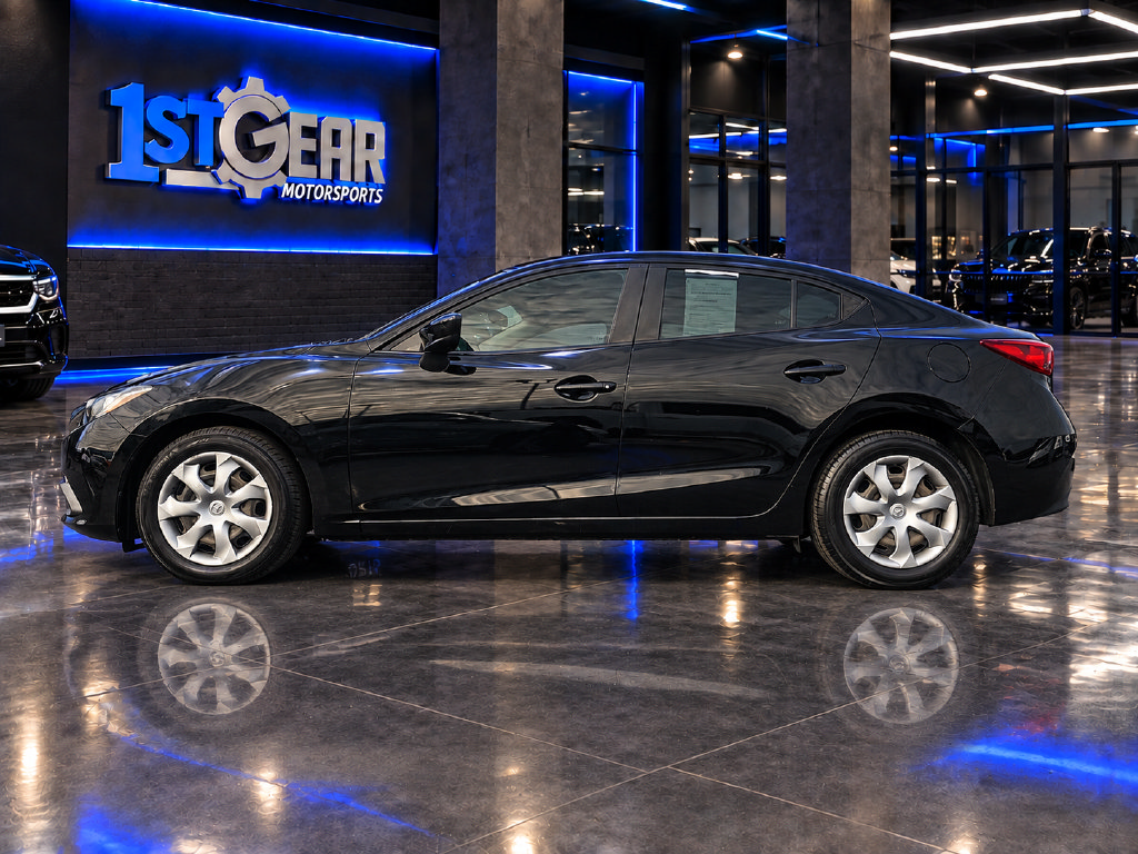 Used 2015 MAZDA MAZDA3 i Sport FWD image 9