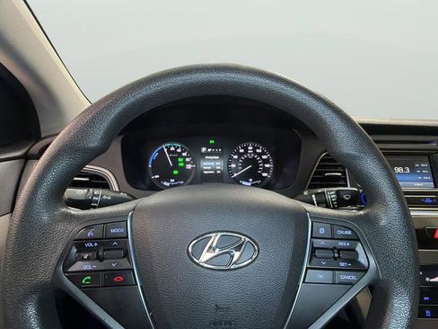 Used 2016 Hyundai Sonata SE image 28