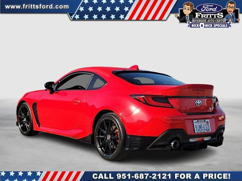 Used 2023 Toyota GR86 Premium w/ ALL Weather Mat Package (TMS) image 3