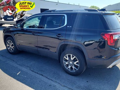 Used 2023 GMC Acadia SLE w/ Driver Convenience Package AWD/4WD image 4