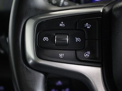 Used 2024 Chevrolet Silverado 1500 LT AWD/4WD image 31