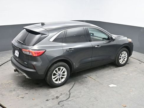 Used 2020 Ford Escape SE image 24