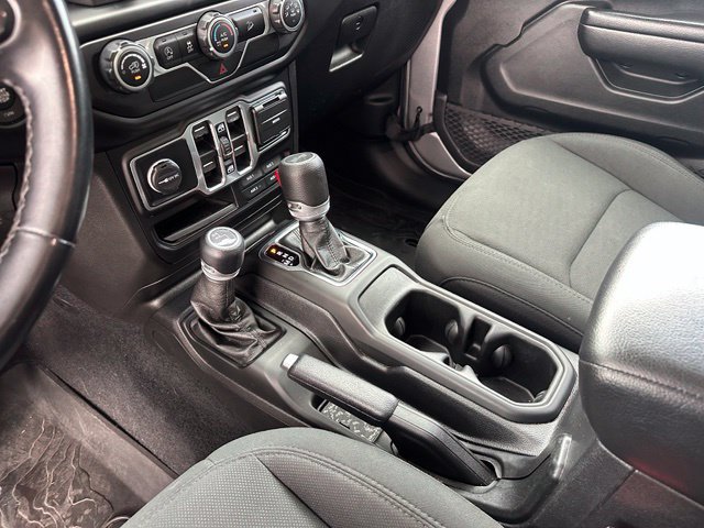 Used 2020 Jeep Wrangler Unlimited Sport AWD/4WD image 30