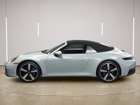 New 2025 Porsche 911 Carrera RWD image 2