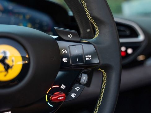Used 2023 Ferrari 296 GTS RWD image 39