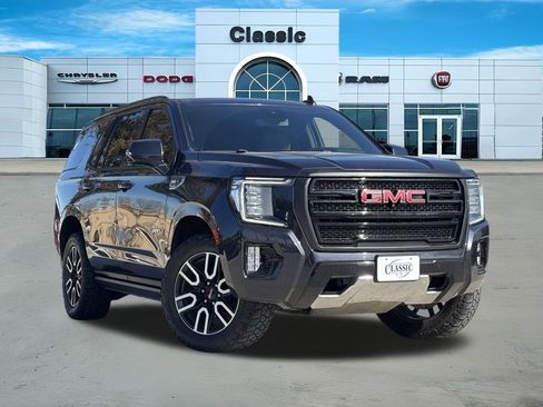 Used 2023 GMC Yukon AT4 w/ AT4 Premium Package image 1